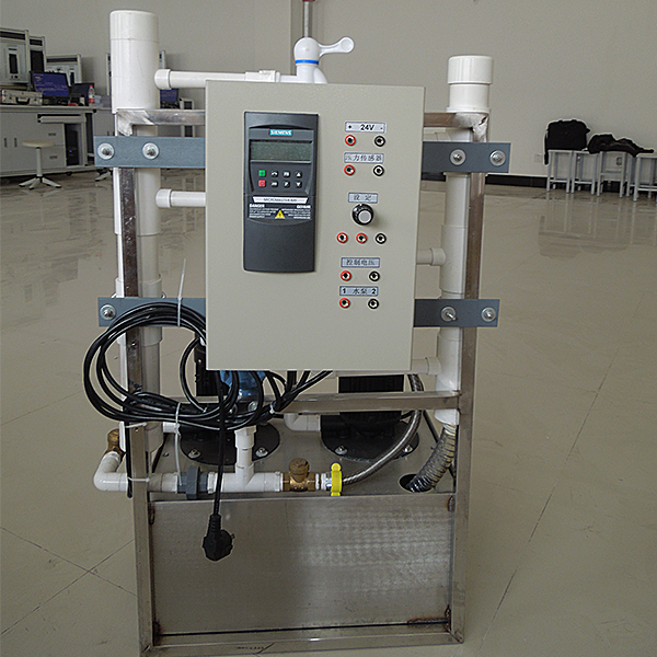 變頻恒壓供水PLC模型實(shí)驗(yàn)臺(圖1) 變頻恒壓供水PLC模型實(shí)驗(yàn)臺,空間機(jī)構(gòu)動作方案示教實(shí)驗(yàn)臺