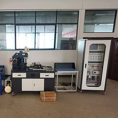 機(jī)電設(shè)備安裝與維修綜合實驗臺(圖1) 機(jī)電設(shè)備裝配與維修綜合實驗臺,發(fā)動機(jī)/變速器拆卸裝配實驗臺